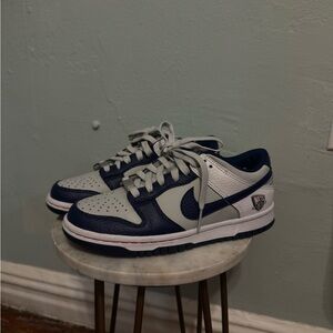 Nike Women's Sneakers - Navy and Gray